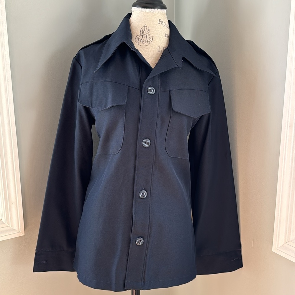Vintage JCPenny black poly shacket w/dagger collar and patch pockets EVC size S